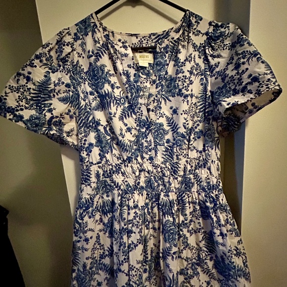 Maeve Anthropologie Blue and White Floral Maxi Dress Medium - Picture 4 of 7